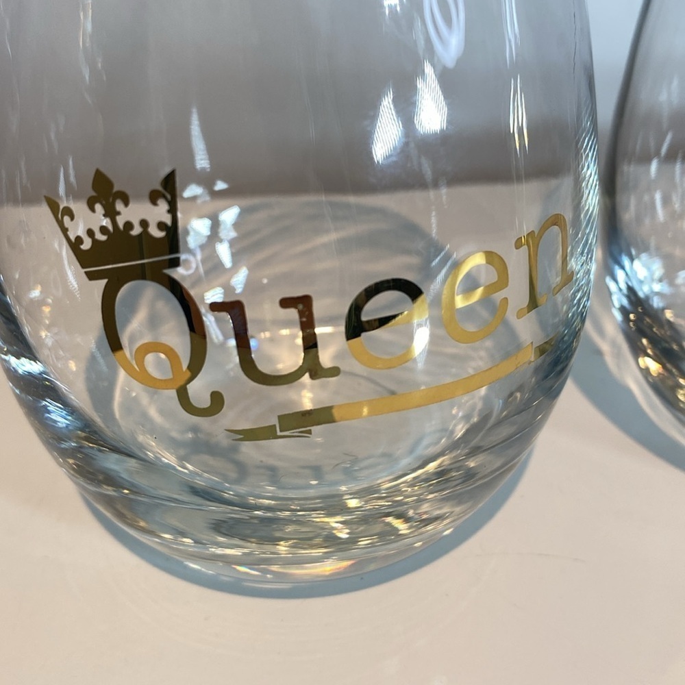 King and Queen Stemless Glasses - Picture 4 of 6